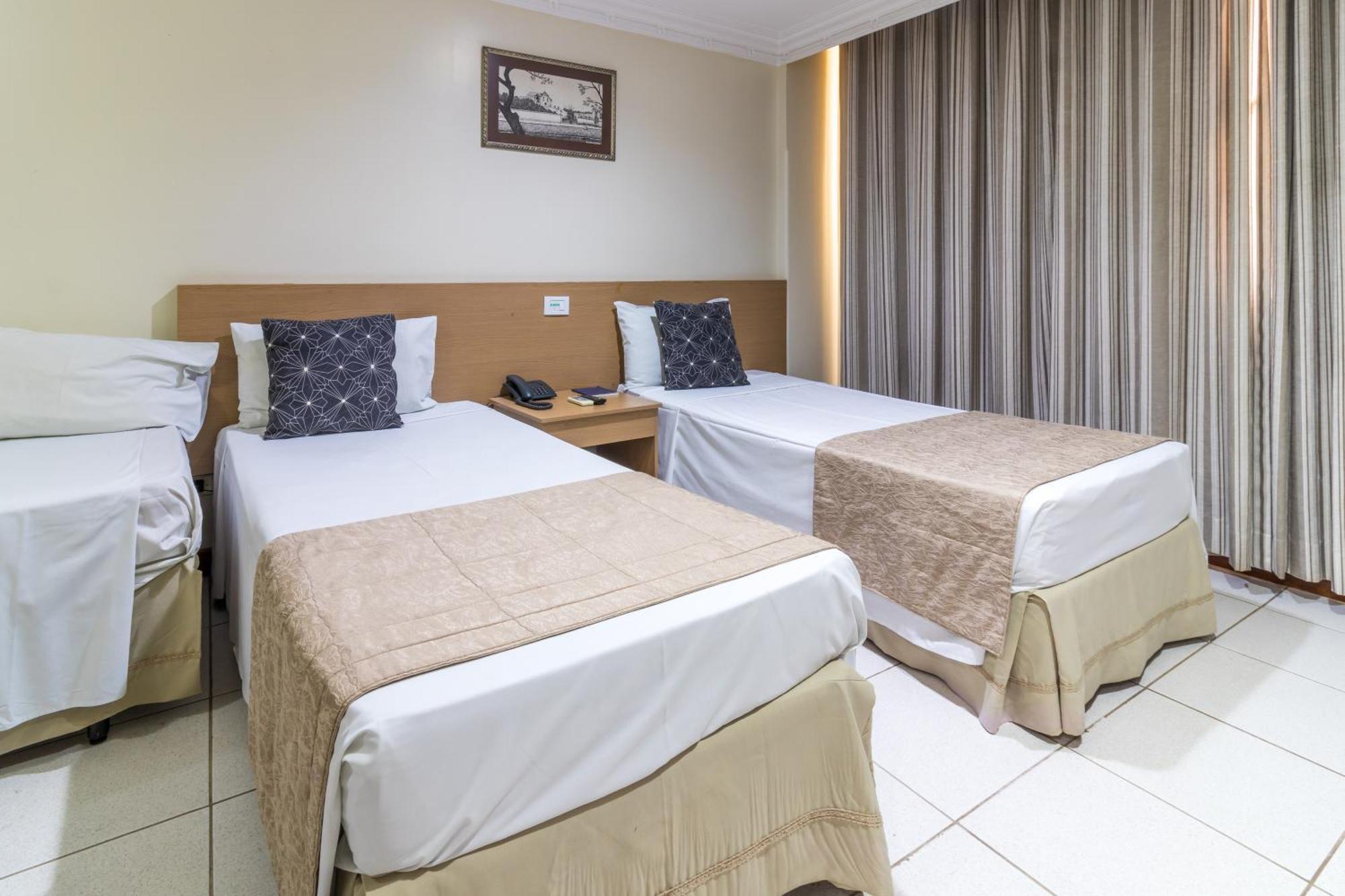 גויאניה Umuarama Plaza Hotel By Castelo Itaipava מראה חיצוני תמונה